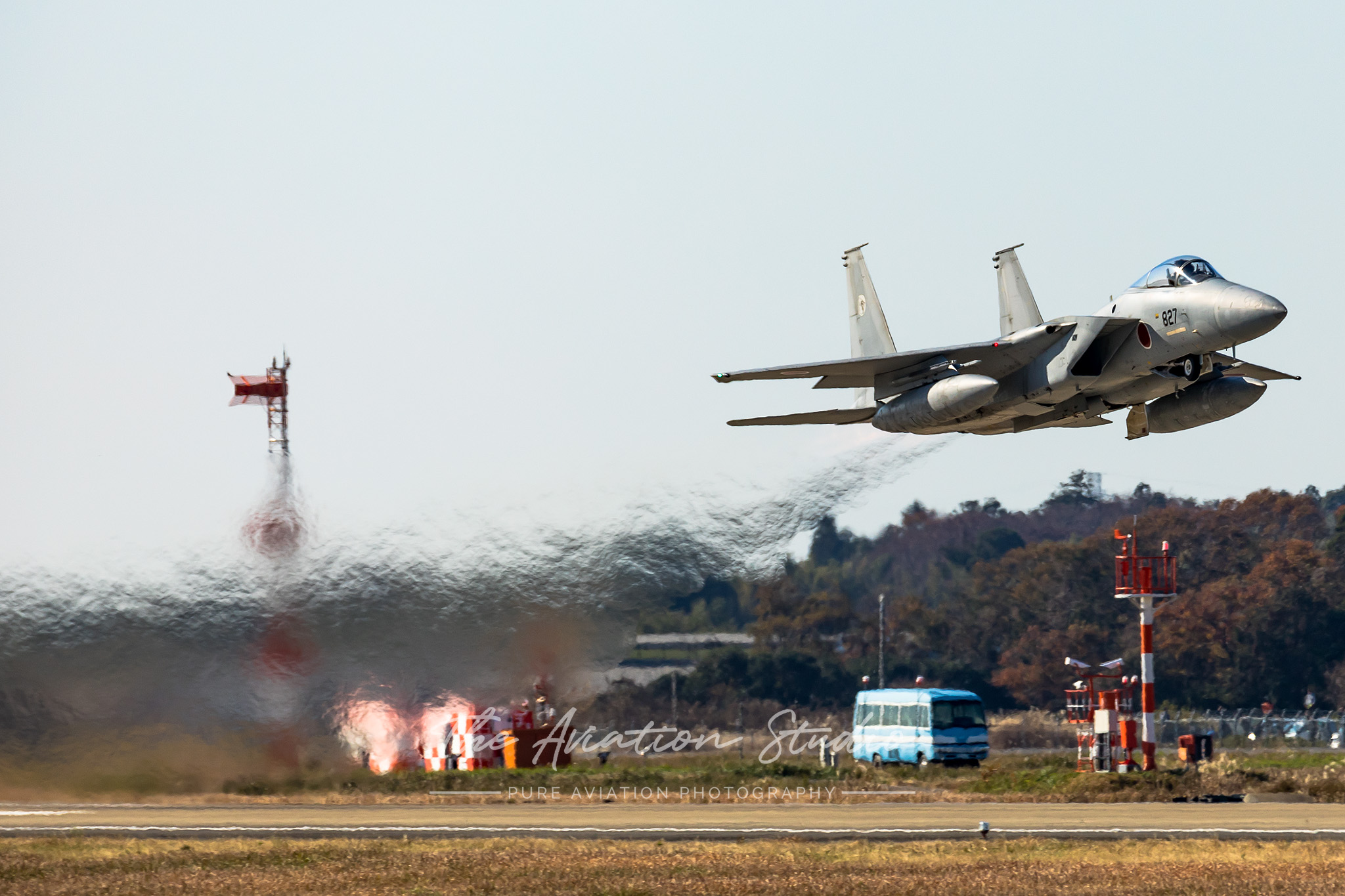 F-15J takeoff Hyakuri Air Festival
