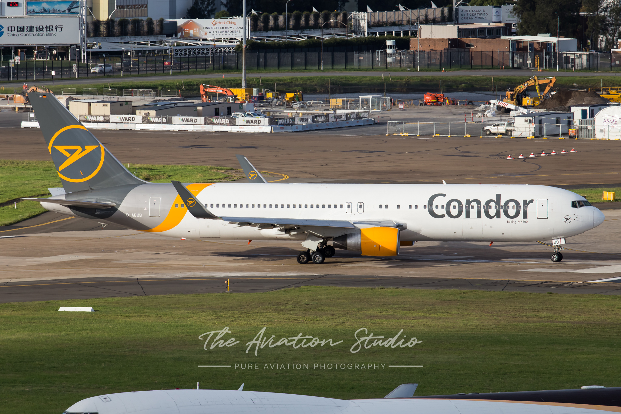 Condor Boeing 767-300ER D-ABUB lining up on RWY16R at Sydney (Image: Rory Delaney)
